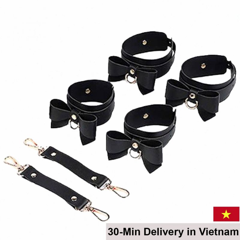 Black 5-piece BDSM bondage set with PU leather & metal for kinky couples 